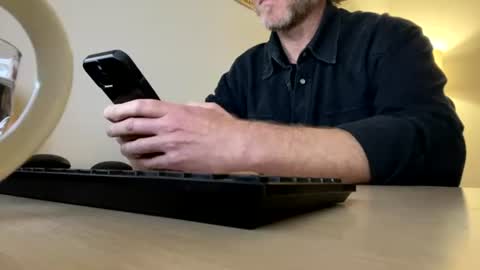 Snapshot of 555tony555 chatting on 5, 7, 2026 555tony555 online show from 5, 7, 2026