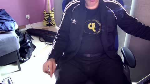 Larese Carlo online show from 8, 2, 2025