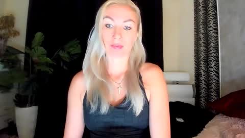 Snapshot of 6noangel66 chatting on 17, 9, 2025 SABOTAGE online show from 17, 9, 2025