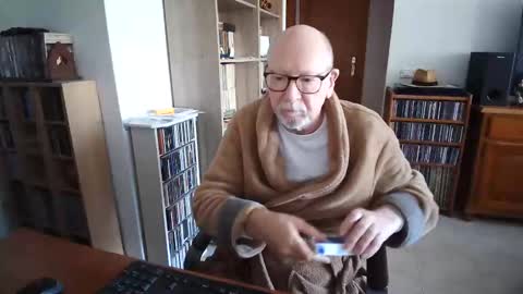  Papi  online show from 17, 12, 2025