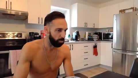 8james5 online show from 8, 10, 2025