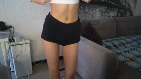 KARINA online show from 14, 12, 2025