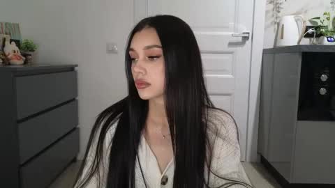 KARINA online show from 10, 5, 2026