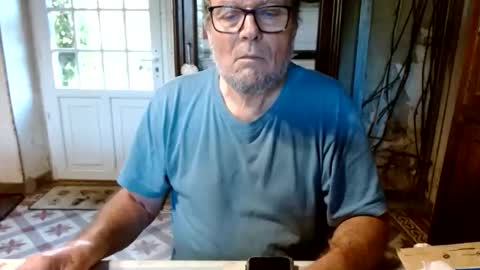 Snapshot of _123_voyeur_ chatting on 11, 11, 2025 _123_voyeur_ online show from 11, 11, 2025