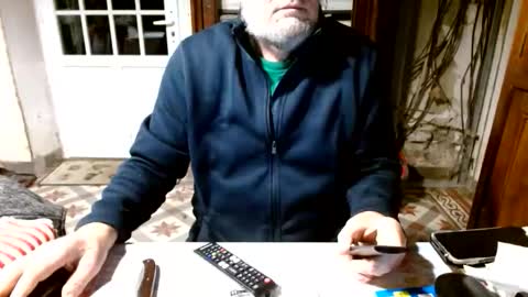 Snapshot of _123_voyeur_ chatting on 30, 11, 2025 _123_voyeur_ online show from 30, 11, 2025