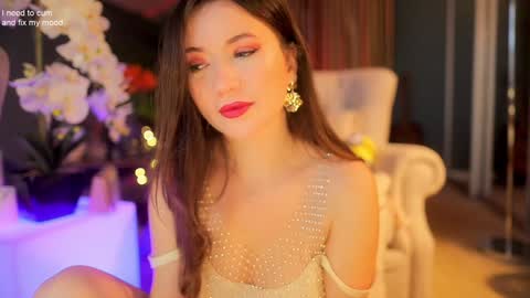 Sophia  online show from 5, 12, 2025