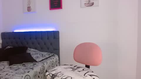 Abby Cooper online show from 24, 1, 2025