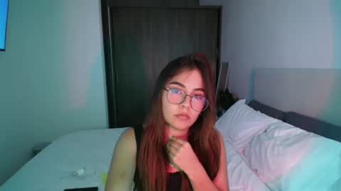 Snapshot of _abbyyyy_ chatting on 17, 1, 2025 abby 3 online show from 17, 1, 2025