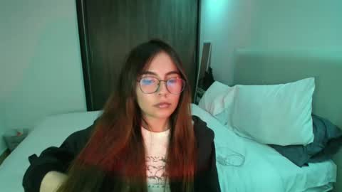 Snapshot of _abbyyyy_ chatting on 22, 1, 2025 abby 3 online show from 22, 1, 2025