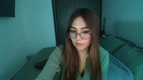 Snapshot of _abbyyyy_ chatting on 28, 2, 2025 abby 3 online show from 28, 2, 2025