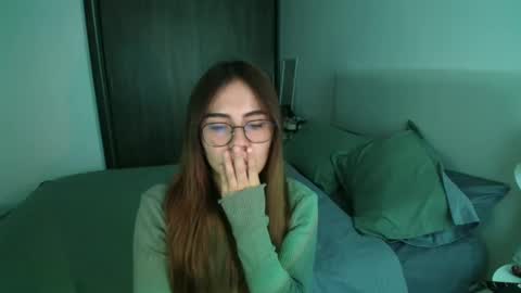 Snapshot of _abbyyyy_ chatting on 28, 2, 2025 abby 3 online show from 28, 2, 2025