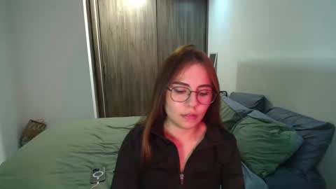 Snapshot of _abbyyyy_ chatting on 11, 3, 2025 abby 3 online show from 11, 3, 2025