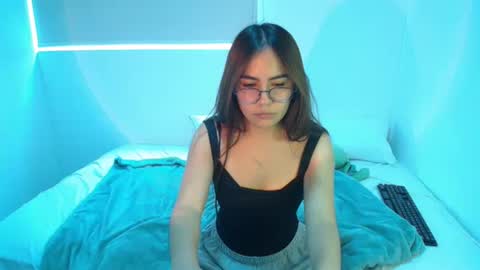 Snapshot of _abbyyyy_ chatting on 9, 9, 2025 abby 3 online show from 9, 9, 2025