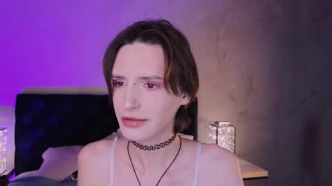 adrian online show from 17, 9, 2025