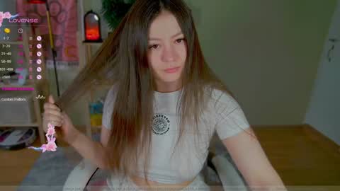 Emy online show from 30, 1, 2025