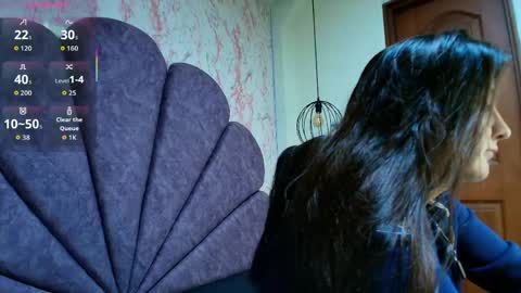 Snapshot of _alaia_collway_ chatting on 26, 5, 2026 Alaia online show from 26, 5, 2026