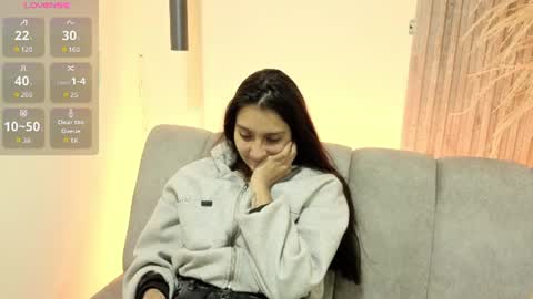 Snapshot of _alaia_collway_ chatting on 24, 6, 2026 Alaia online show from 24, 6, 2026