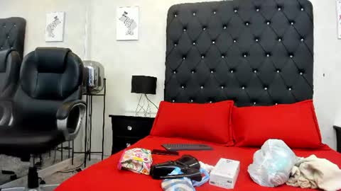 _alana_johnson online show from 6, 8, 2026