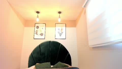    online show from 30, 6, 2026