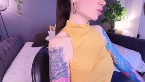  Alice  online show from 4, 2, 2025