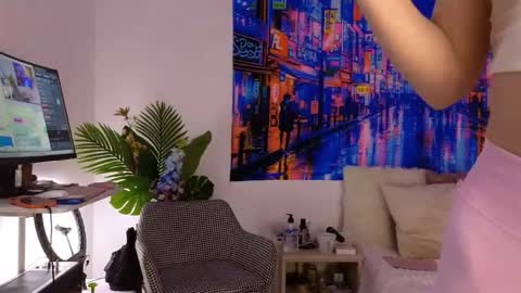 Mia online show from 5, 5, 2026
