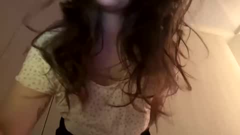 Snapshot of _alyson chatting on 28, 2, 2025 _alyson online show from 28, 2, 2025