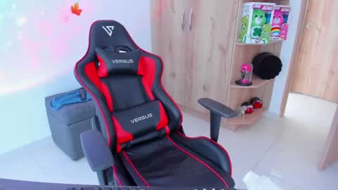 AMANDA online show from 9, 3, 2025