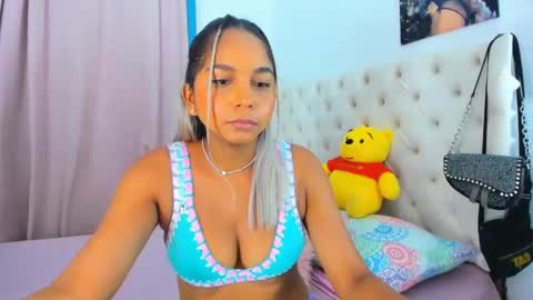 Analia online show from 7, 2, 2025