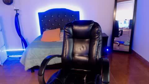 Snapshot of _anne_hot chatting on 17, 12, 2024 Anne online show from 17, 12, 2024