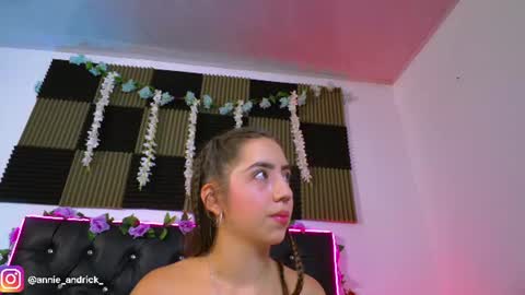 Annie Andrick online show from 5, 7, 2026