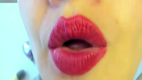 antonia online show from 12, 5, 2026