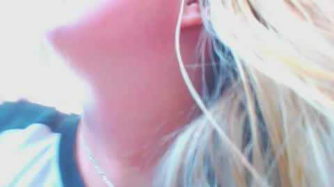 _antonella_11 online show from 9, 2, 2025