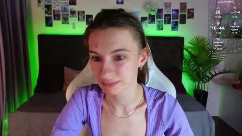 _ash_leyy_ online show from 21, 11, 2025