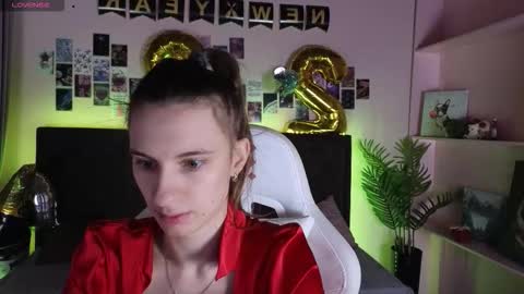_ash_leyy_ online show from 22, 12, 2025