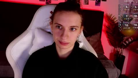 _ash_leyy_ online show from 9, 1, 2026