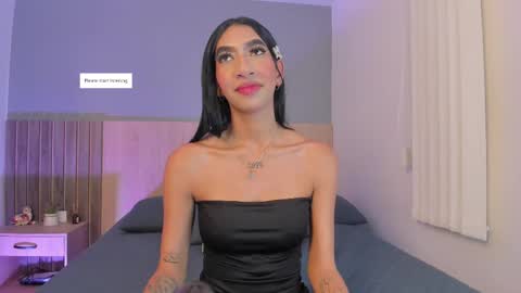 Ashly online show from 6, 10, 2025