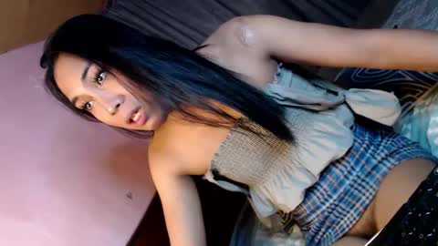 _asiancutie online show from 12, 1, 2025