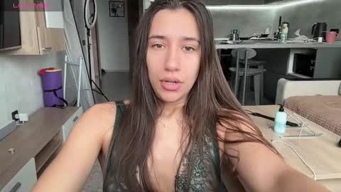 _aura_18 online show from 10, 10, 2025