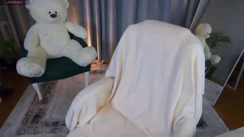 Jess online show from 4, 5, 2026