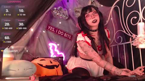 Snapshot of _babby_doll chatting on 14, 10, 2025 Crystal online show from 14, 10, 2025