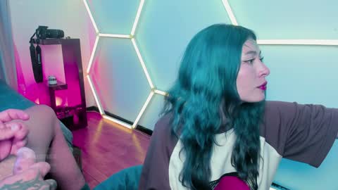 Lunita  online show from 1, 2, 2025