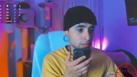 Lunita  online show from 9, 3, 2026