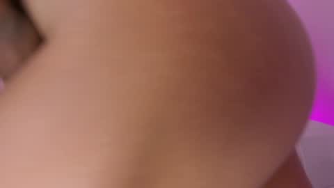 Snapshot of _bianca_18 chatting on 13, 1, 2025 Hi guys i am Bianca online show from 13, 1, 2025