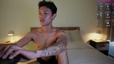 Snapshot of _billy_j chatting on 25, 2, 2025 BILLY online show from 25, 2, 2025