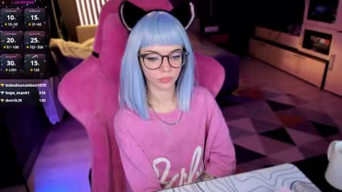 Olivia Subscribe to my Fansly -   online show from 21, 4, 2026