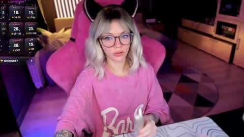 Olivia Subscribe to my Fansly -   online show from 21, 4, 2026