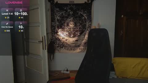 Snapshot of _blackpearl chatting on 9, 12, 2024 Laura online show from 9, 12, 2024