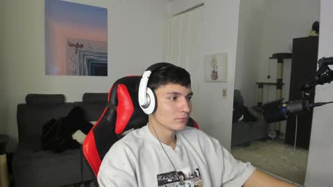 Snapshot of _blakee chatting on 23, 12, 2024 B L A K E online show from 23, 12, 2024