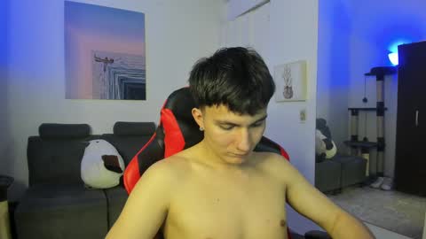 Snapshot of _blakee chatting on 19, 1, 2025 B L A K E online show from 19, 1, 2025