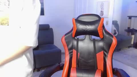 Snapshot of _blakee chatting on 26, 2, 2025 B L A K E online show from 26, 2, 2025